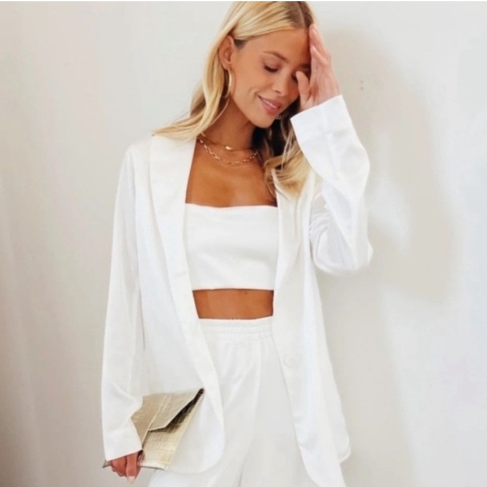 MUMU Weddings Felix Blazer White Satin‎ Shawl Collar Single Button Size XL NWT